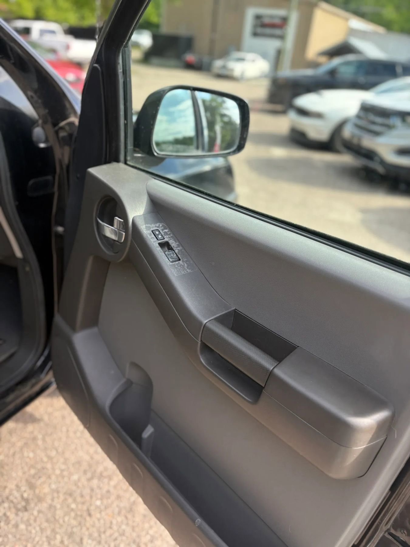 Used 2013 Nissan Xterra S w/ Value Package AWD/4WD image 24