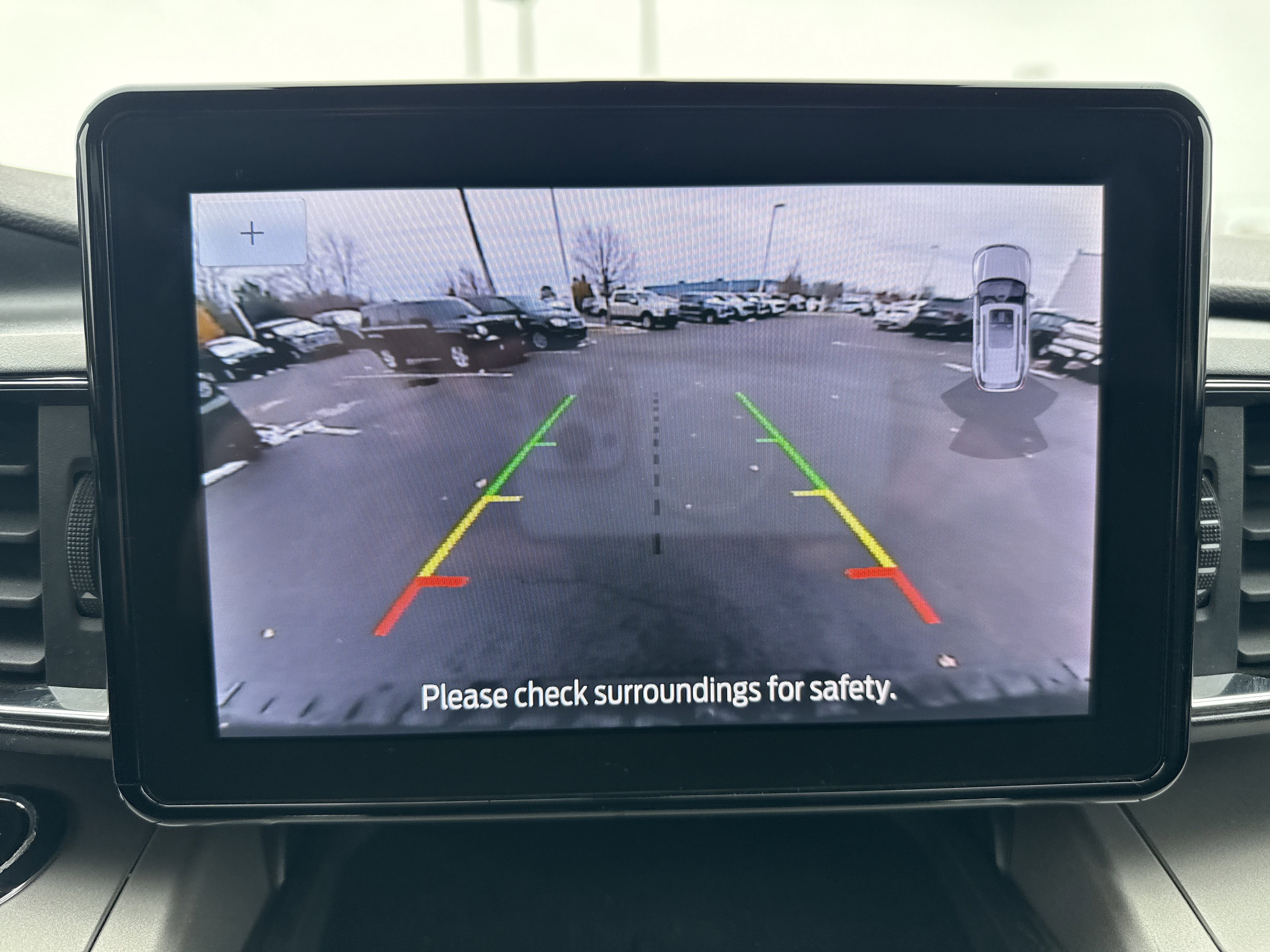 Used 2022 Ford Explorer XLT w/ Equipment Group 202A image 28