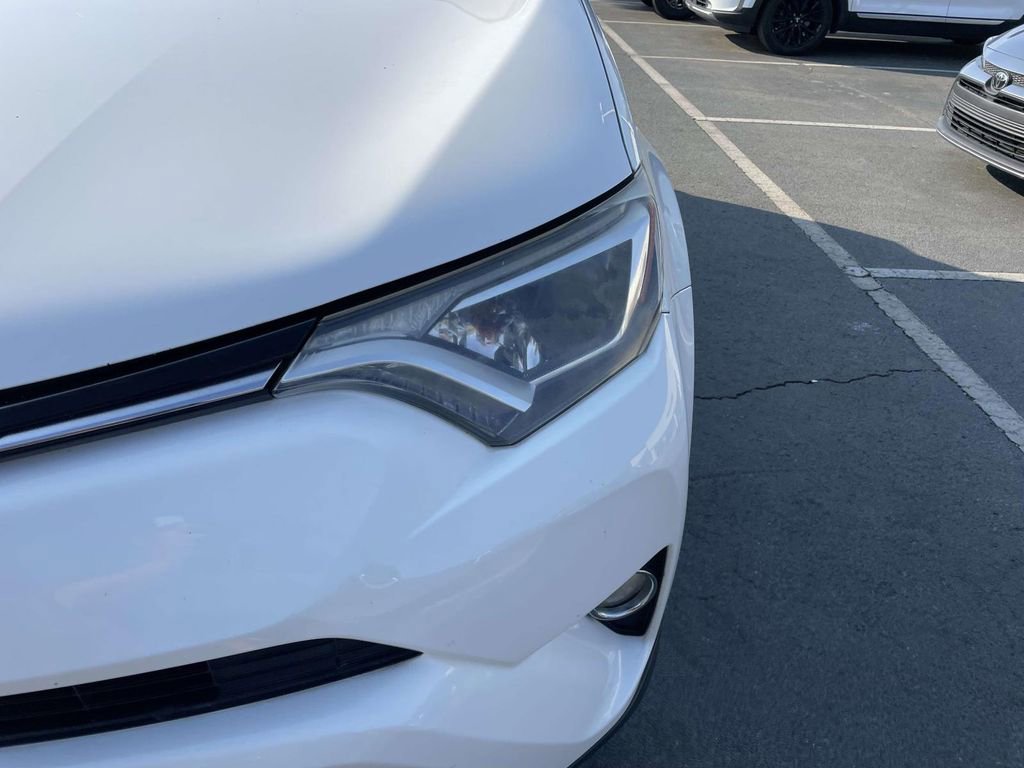 Used 2017 Toyota RAV4 XLE image 12