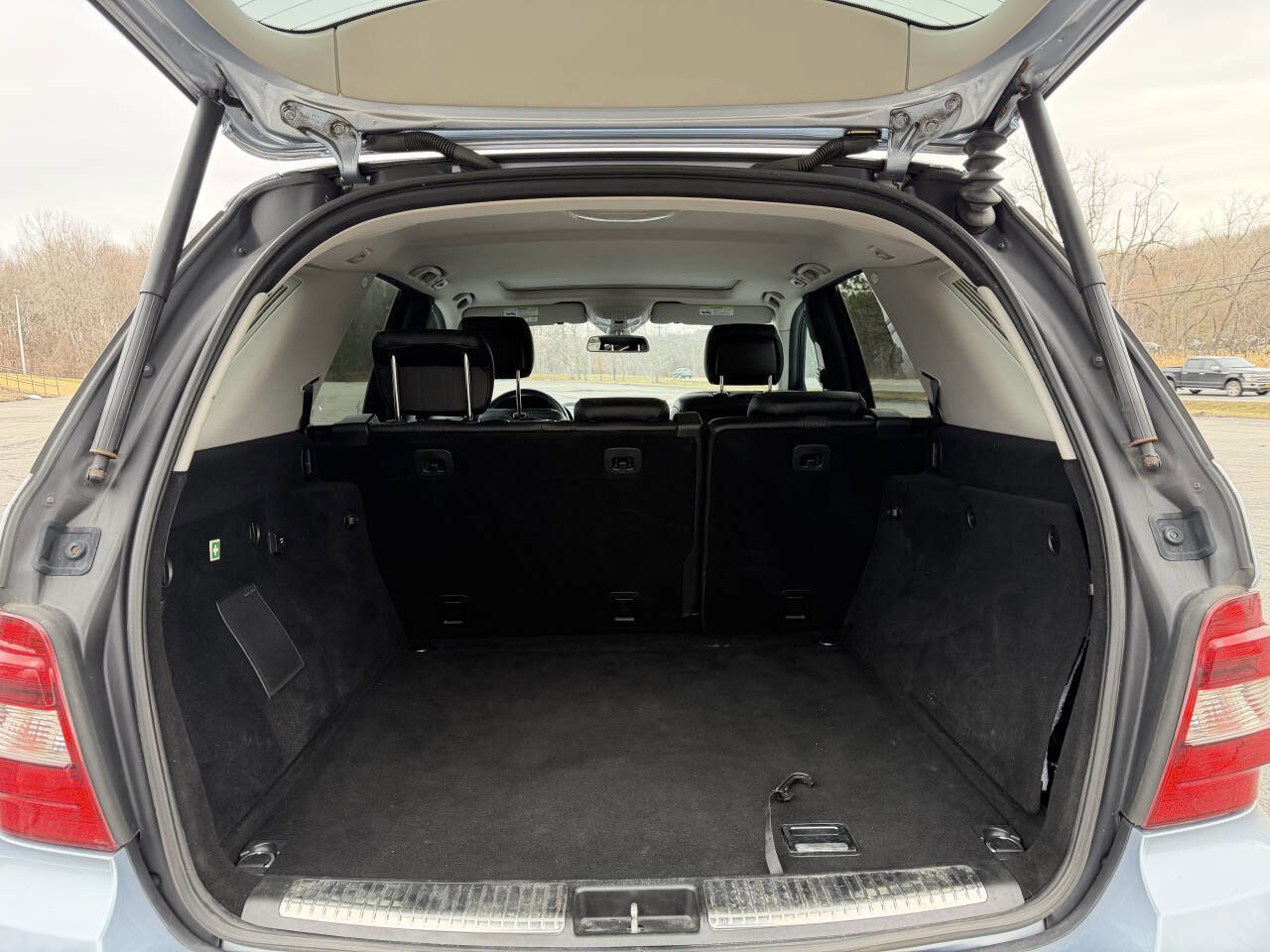 Used 2010 Mercedes-Benz ML 350 BlueTEC 4MATIC image 19