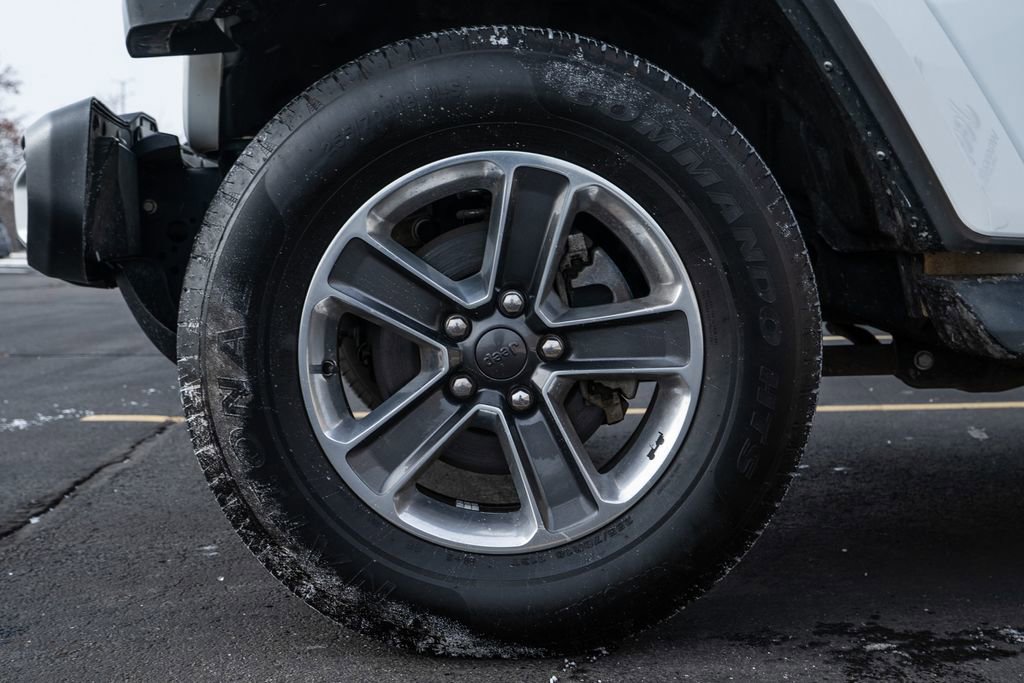 Used 2022 Jeep Wrangler Unlimited Sahara image 1