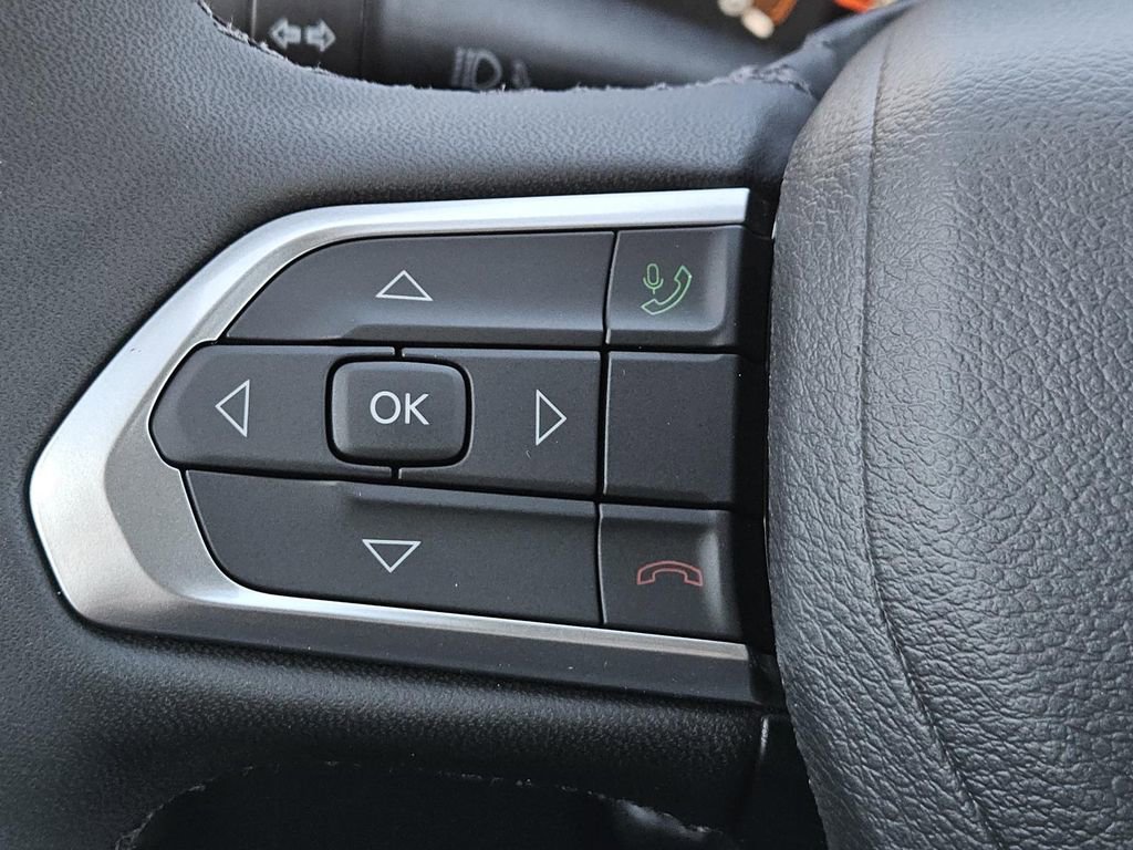 New 2026 Jeep Compass Latitude image 16