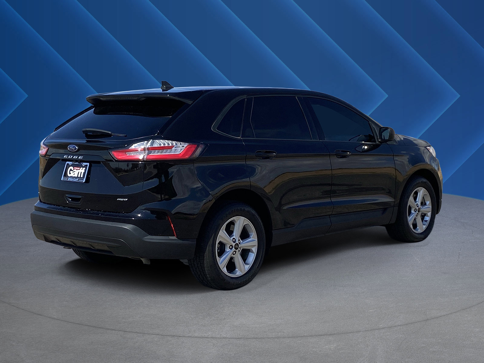 Used 2023 Ford Edge SE AWD/4WD image 3