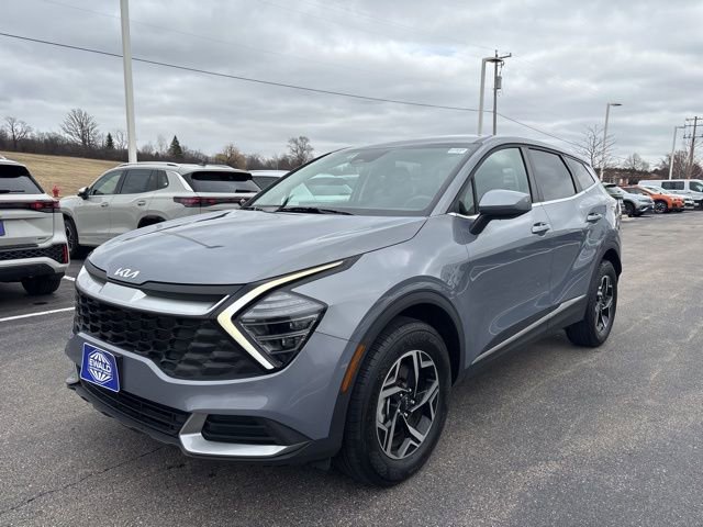 Used 2025 Kia Sportage LX image 10