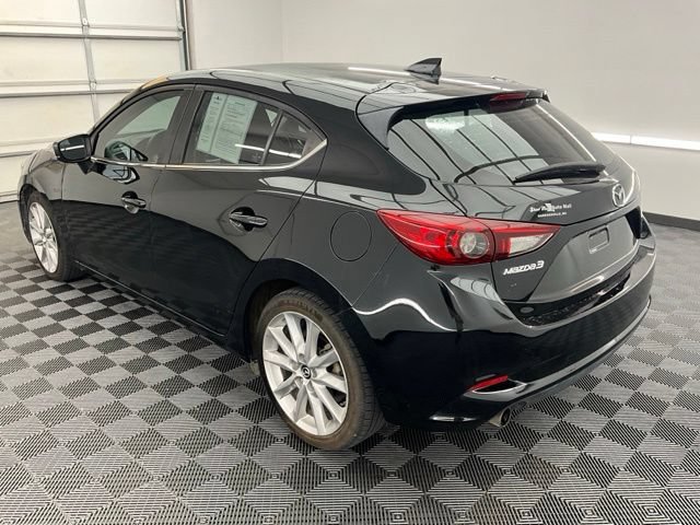 Used 2017 MAZDA MAZDA3 Grand Touring FWD image 18