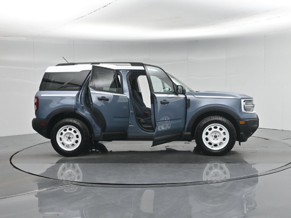 New 2026 Ford Bronco Sport Heritage w/ Convenience Package AWD/4WD image 4