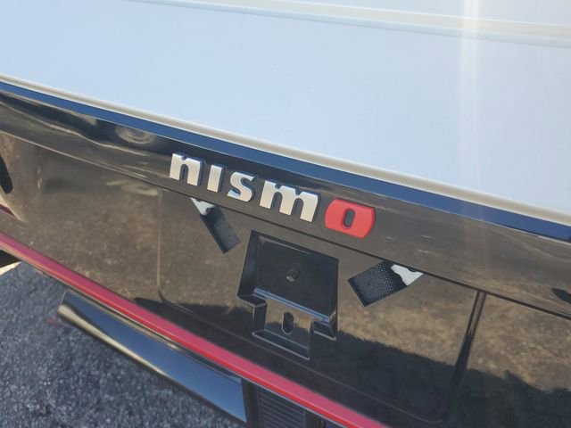 Certified 2025 Nissan Z NISMO w/ Floor Mat Package image 5