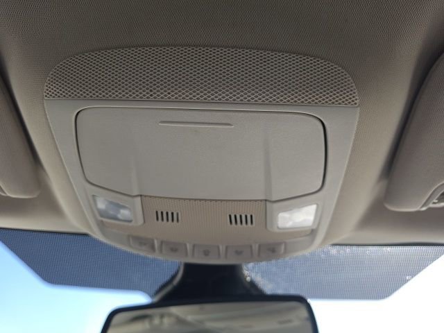 Used 2023 Ford Edge SEL image 26