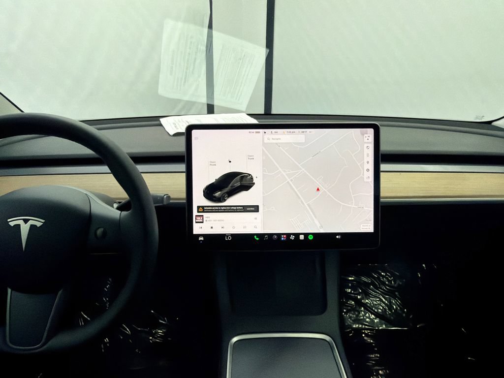 Used 2021 Tesla Model 3 Long Range AWD/4WD image 27