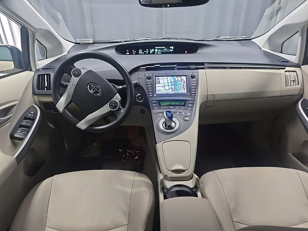 Used 2011 Toyota Prius Five w/ Navigation Pkg FWD image 14