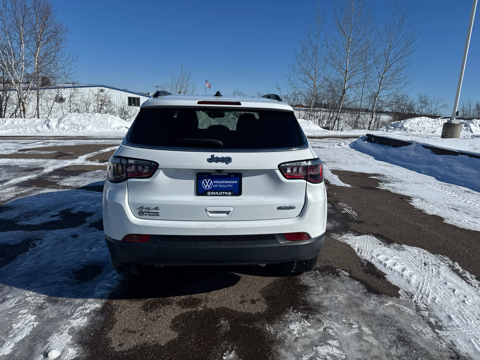 Used 2024 Jeep Compass Latitude image 10