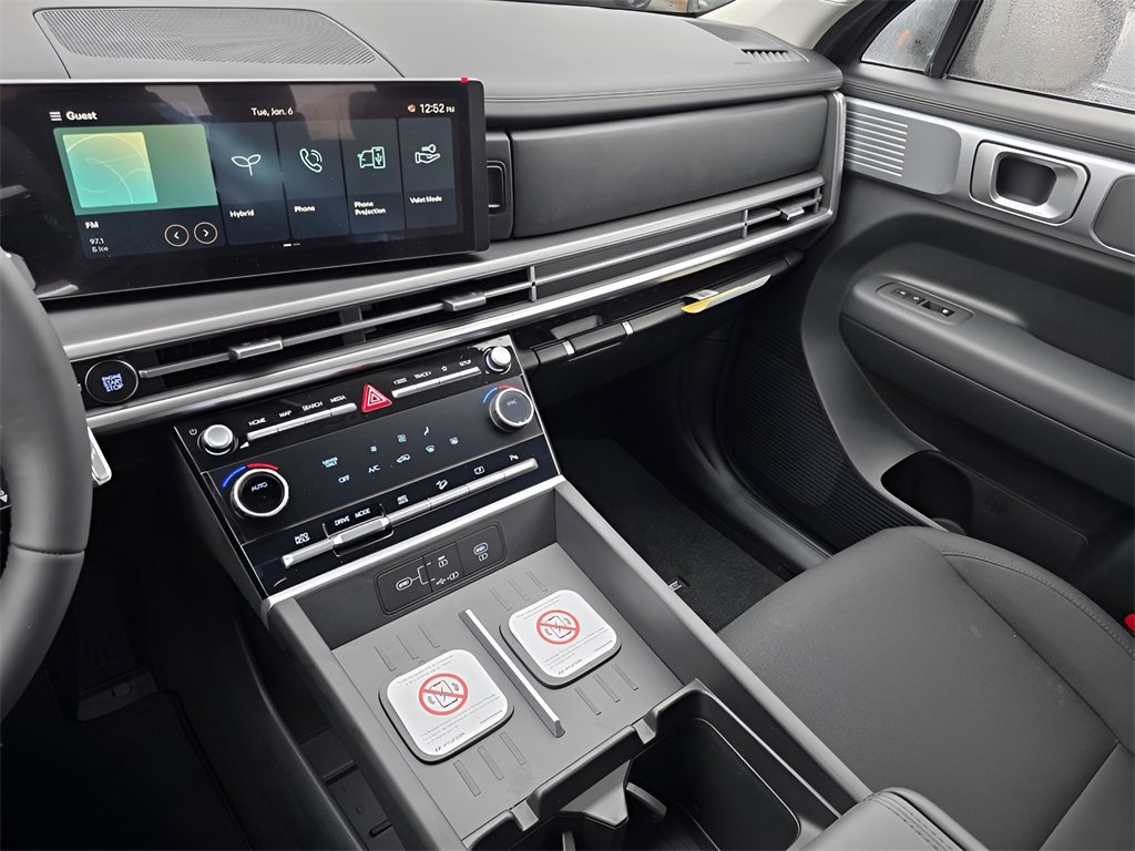 New 2026 Hyundai Santa Fe SE image 17