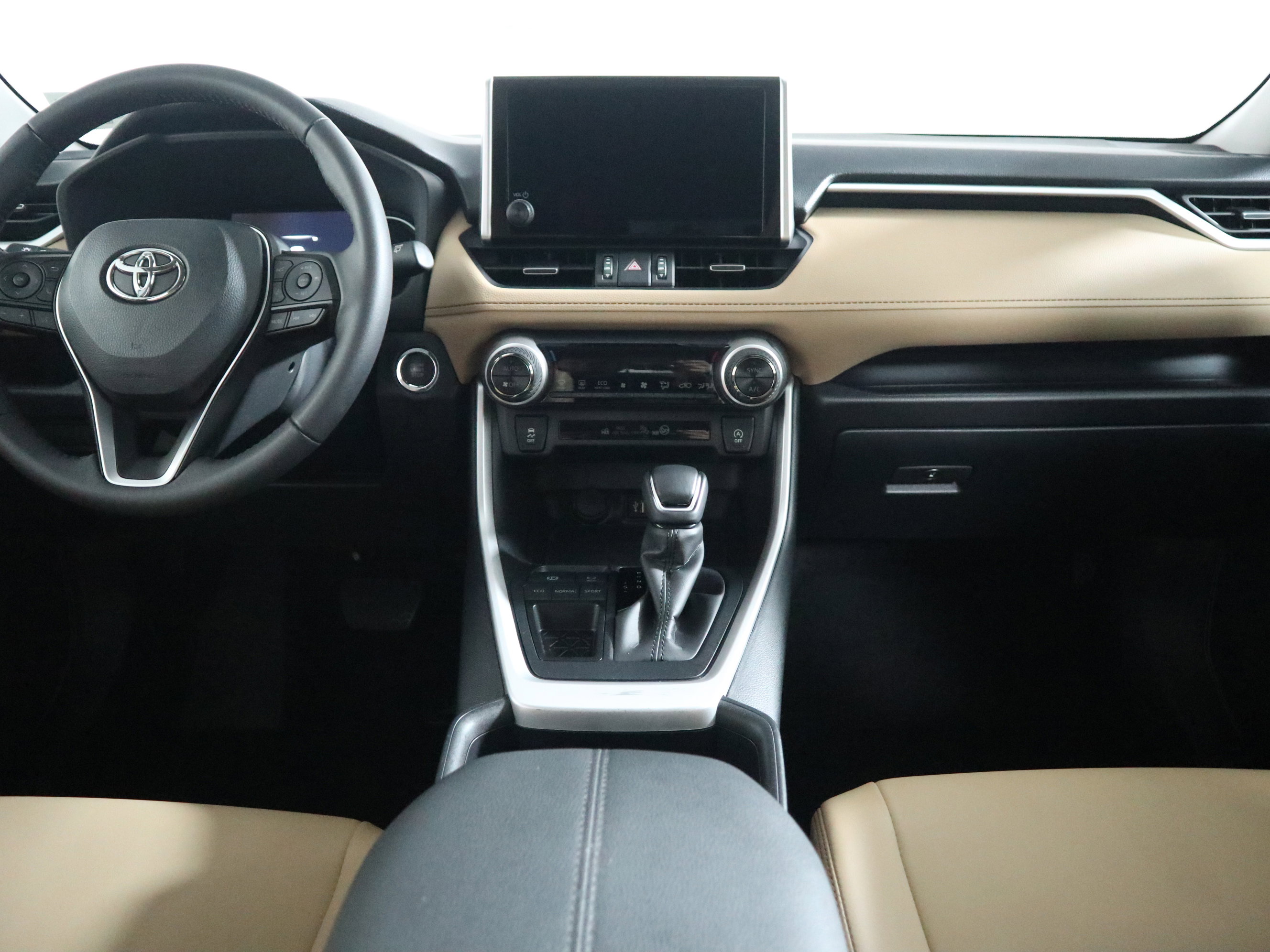 Used 2025 Toyota RAV4 XLE Premium image 14