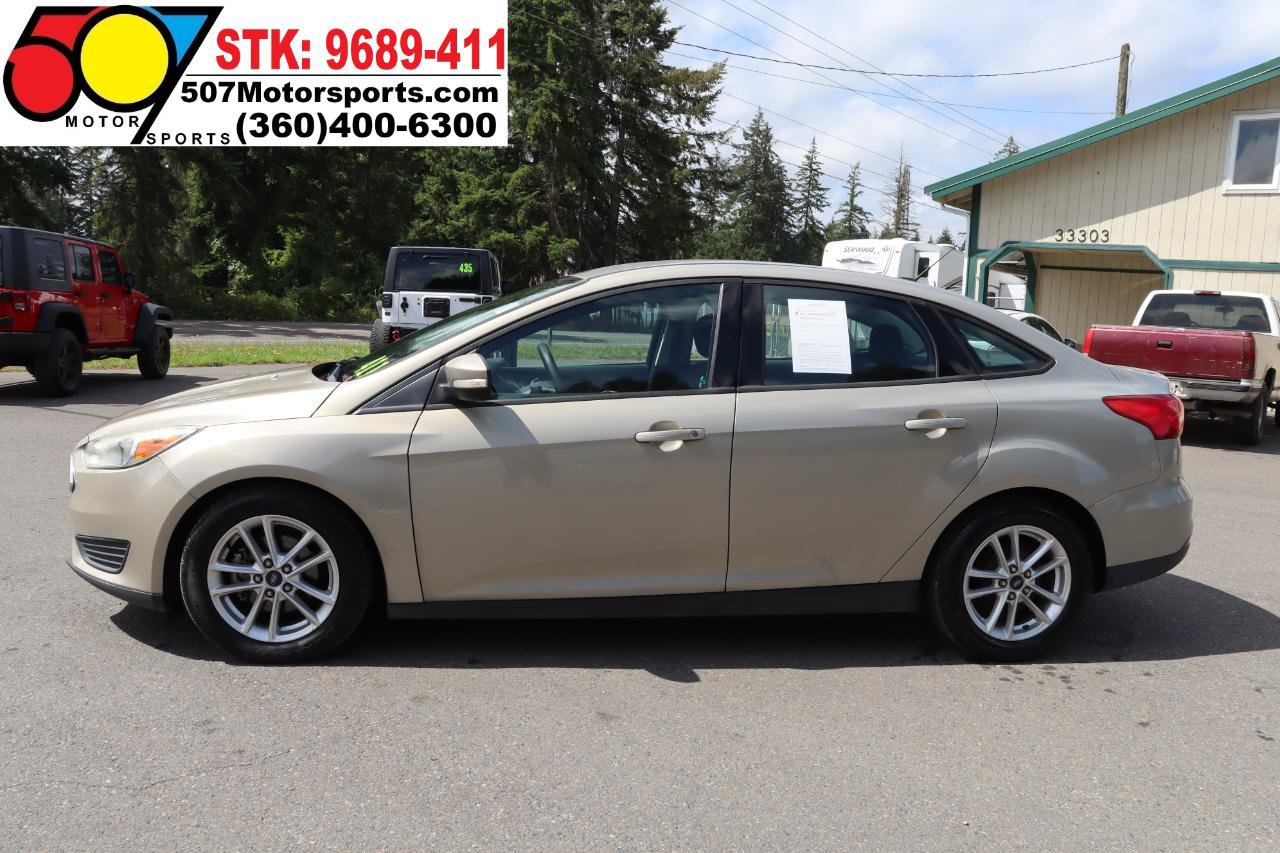 Used 2016 Ford Focus SE FWD image 5
