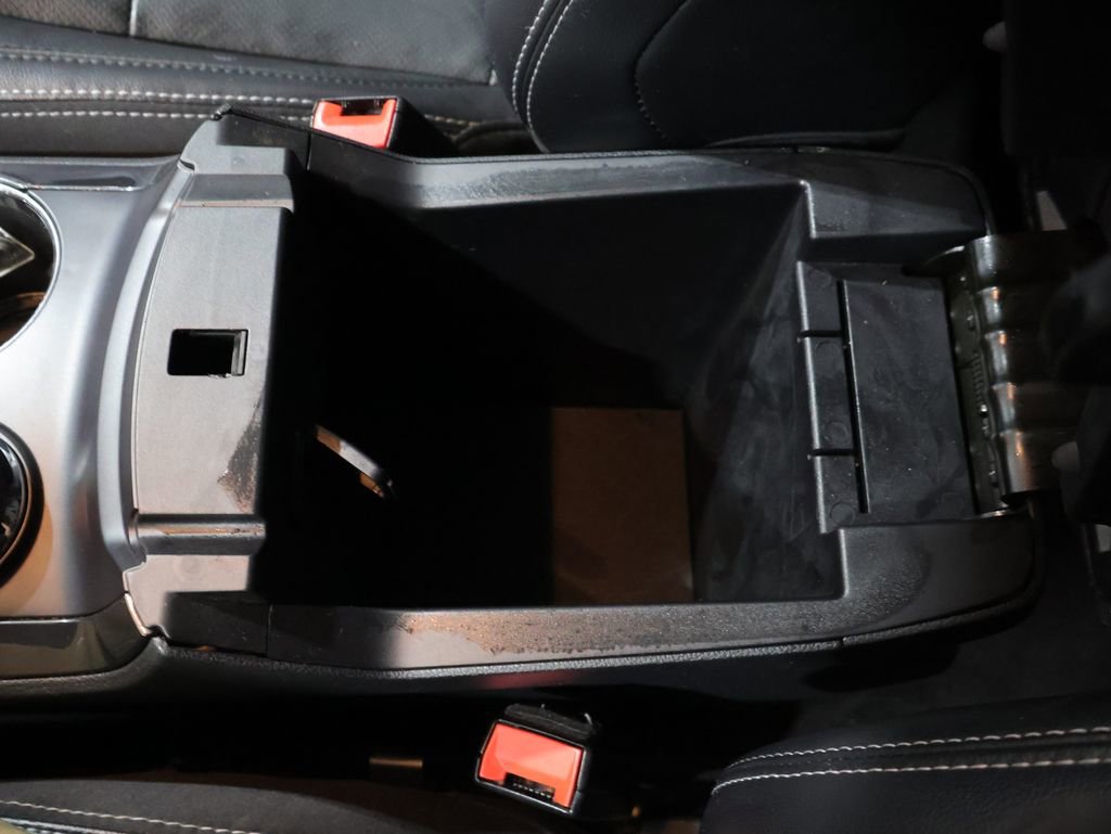 Used 2019 Ford Explorer Limited w/ Class III Trailer Tow Package image 30