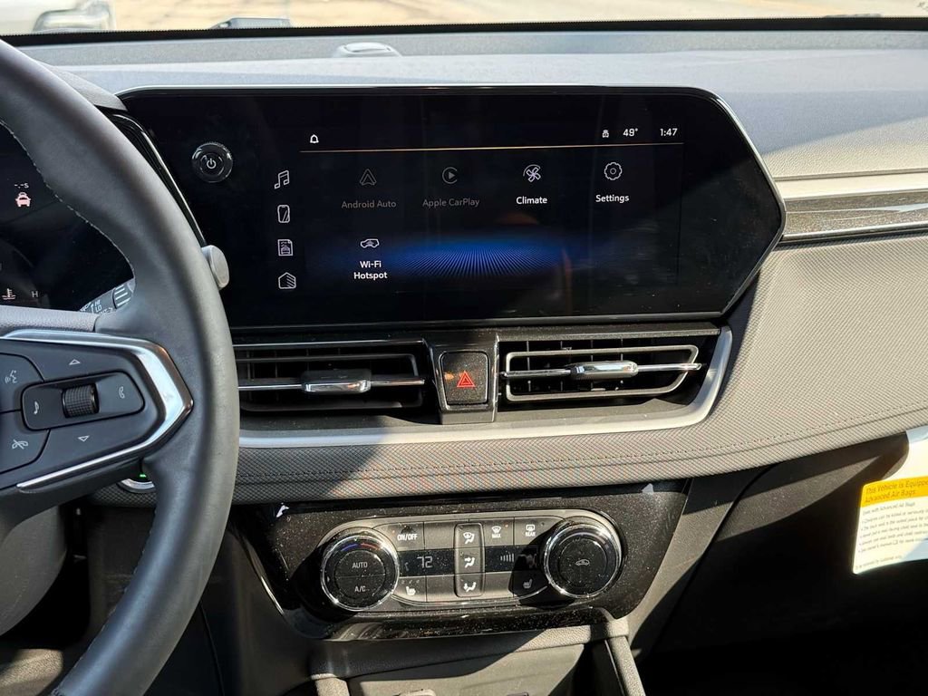 Used 2026 Chevrolet TrailBlazer LT w/ Convenience Package image 12