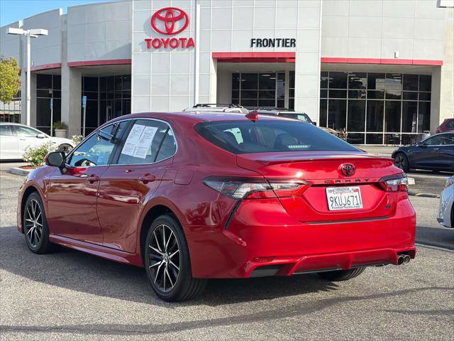 Certified 2024 Toyota Camry SE FWD image 5