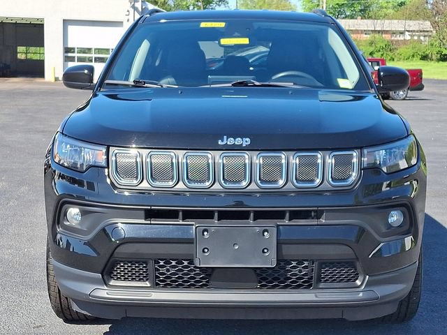 Used 2022 Jeep Compass Latitude AWD/4WD image 5