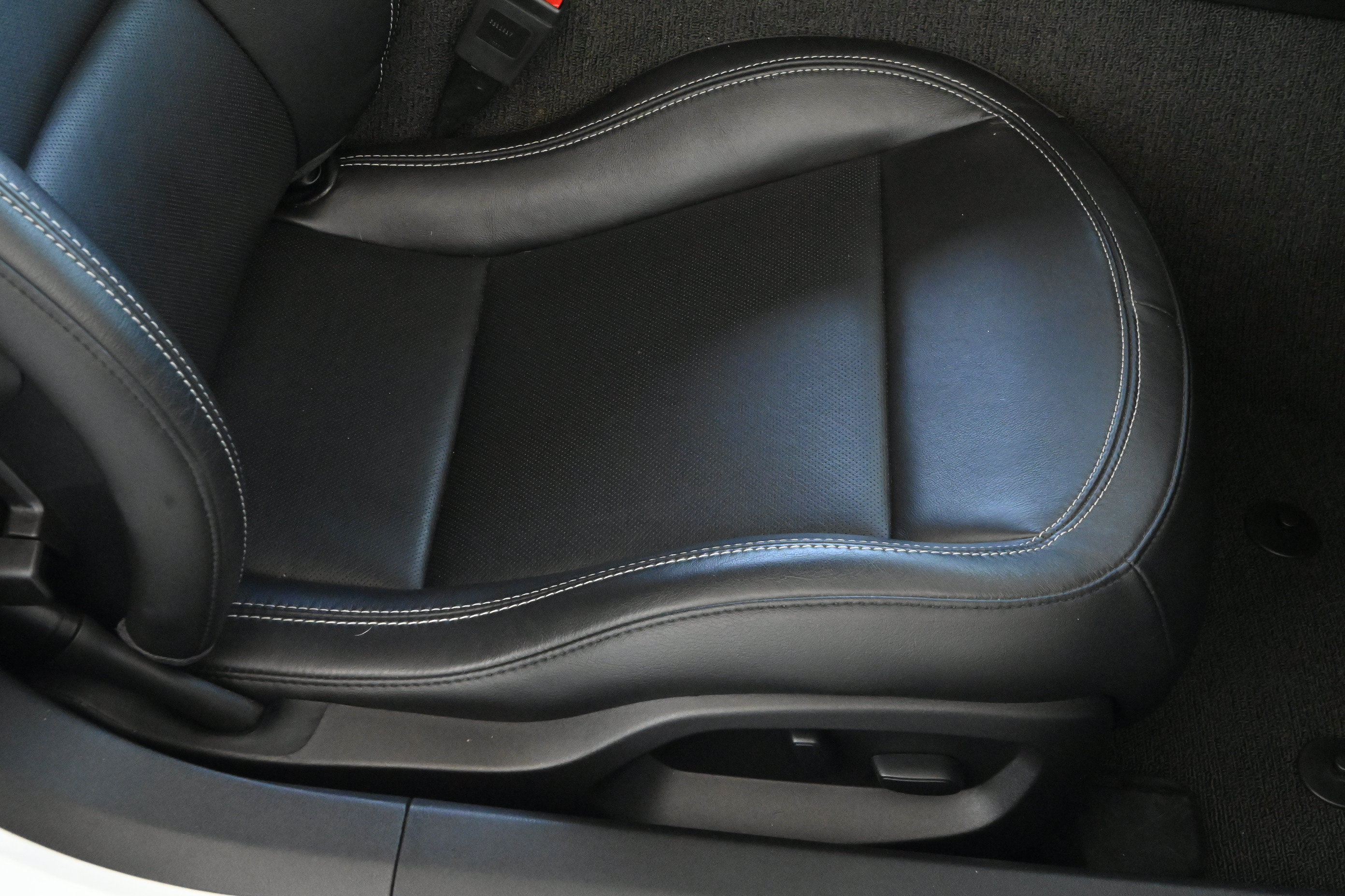 Used 2019 Chevrolet Corvette Grand Sport RWD image 32