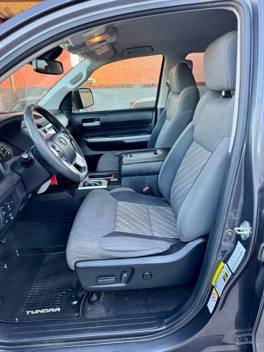 Used 2019 Toyota Tundra SR5 w/ SR5 Upgrade Package AWD/4WD image 4