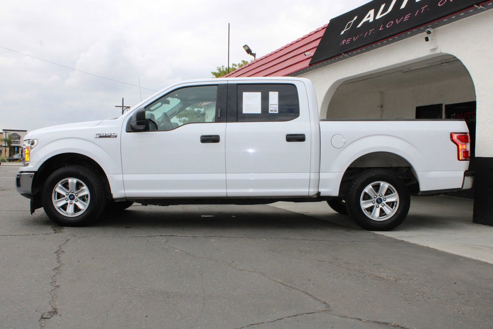 Used 2018 Ford F150 XLT image 32