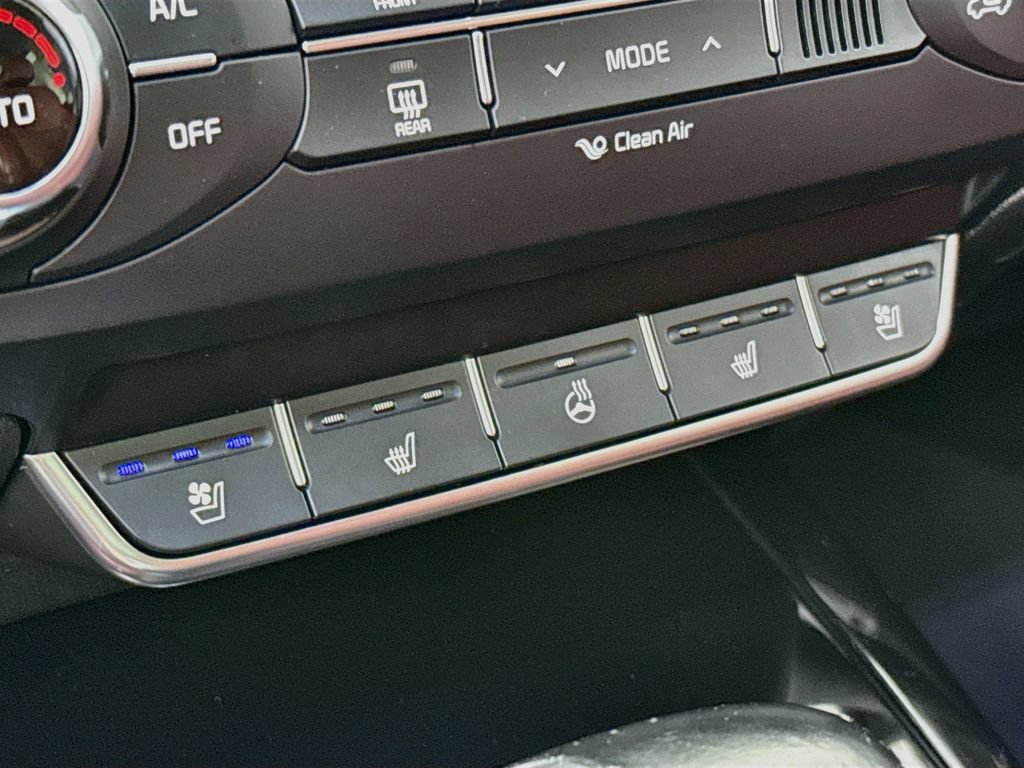 Used 2018 Kia Sorento SX AWD/4WD image 23