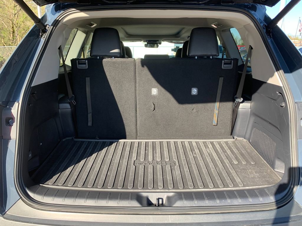 Used 2025 Toyota Grand Highlander AWD Hybrid image 19