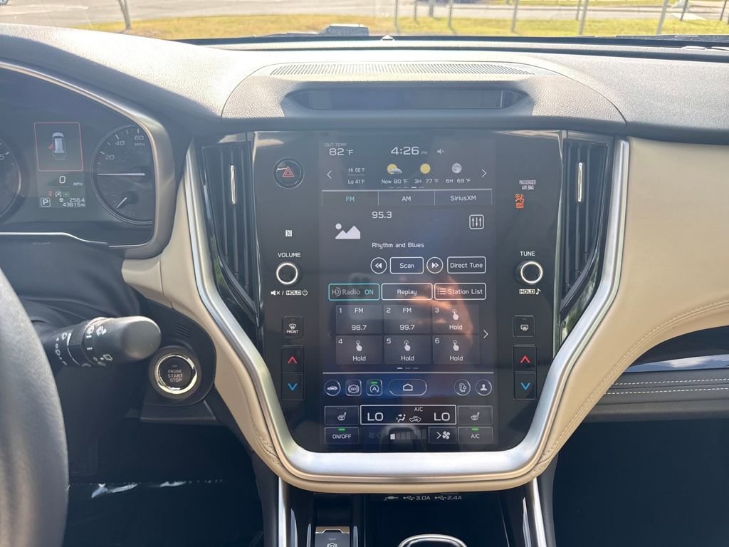 Used 2023 Subaru Outback Limited image 17