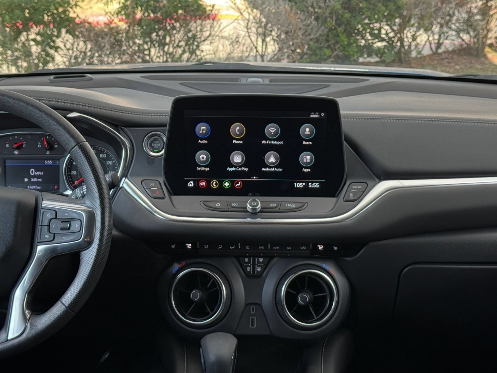 Used 2025 Chevrolet Blazer LT FWD image 17