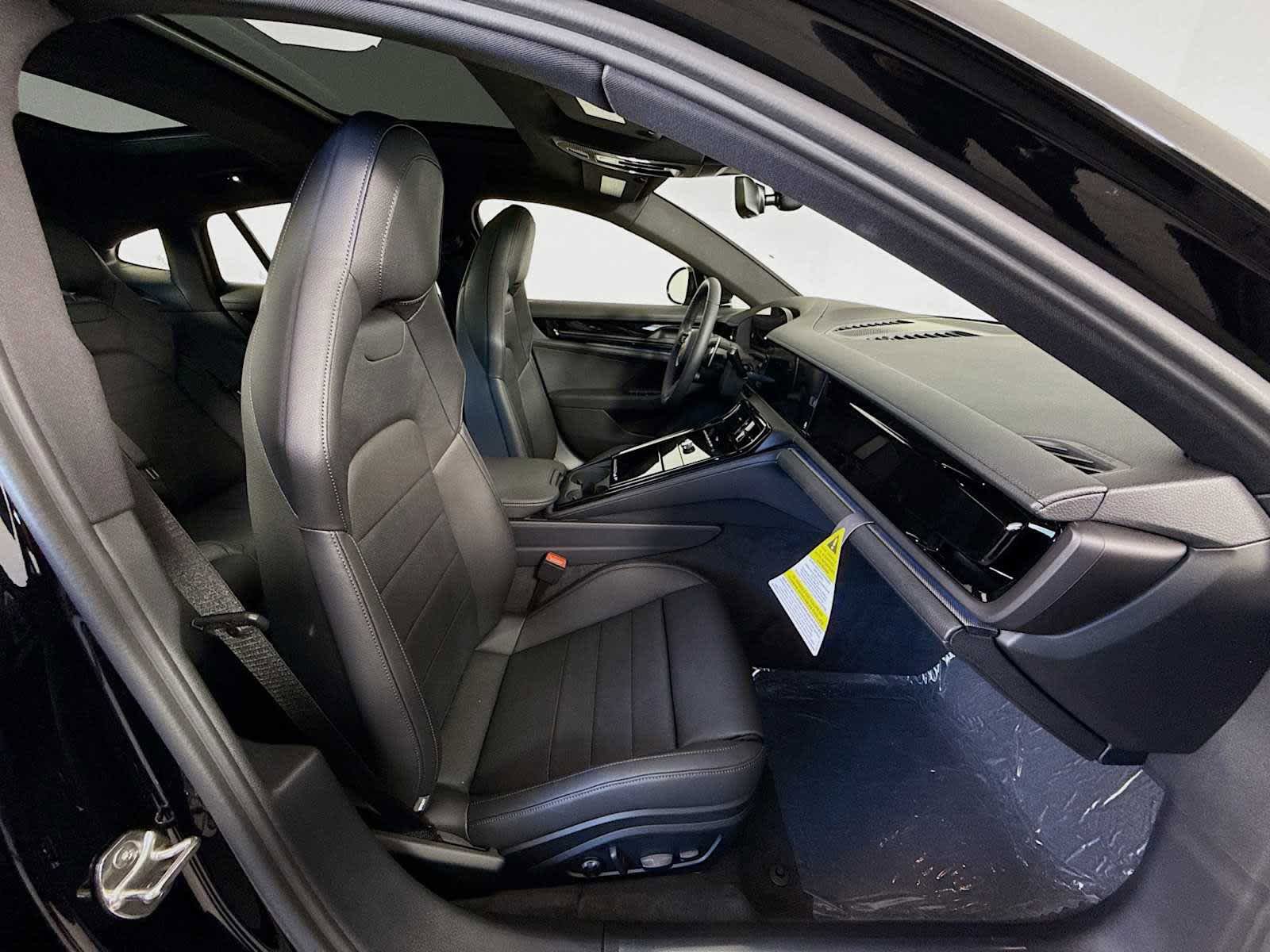 New 2026 Porsche Panamera RWD image 21