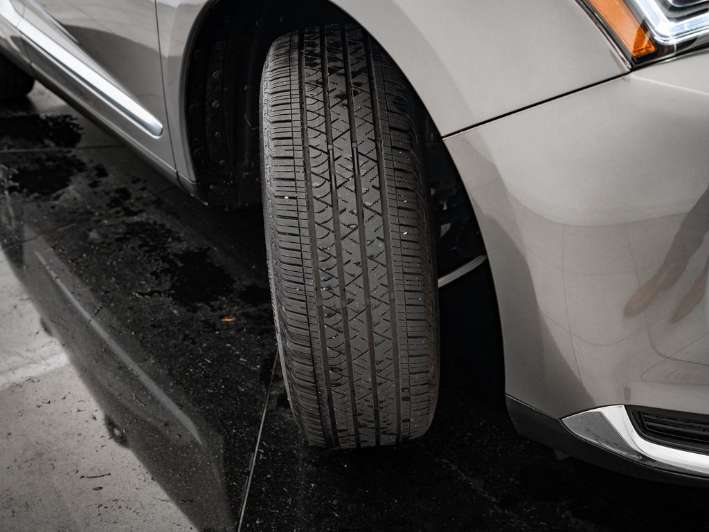 Certified 2025 Acura RDX SH-AWD w/ Technology Package image 40