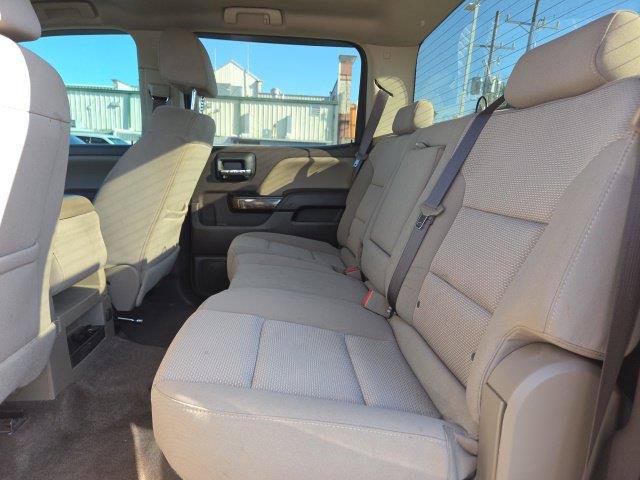 Used 2018 Chevrolet Silverado 1500 LT w/ Texas Edition RWD image 25