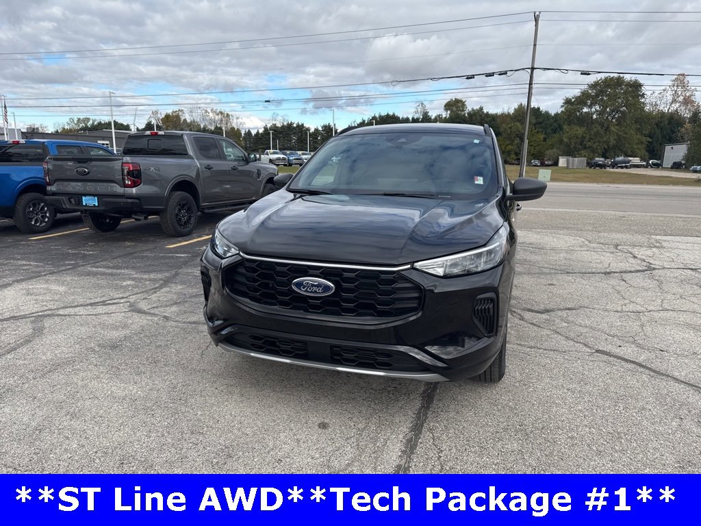 Used 2023 Ford Escape ST-Line w/ Tech Pack #1 image 7