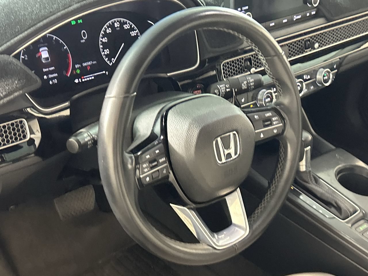 Used 2023 Honda Civic EX-L image 15