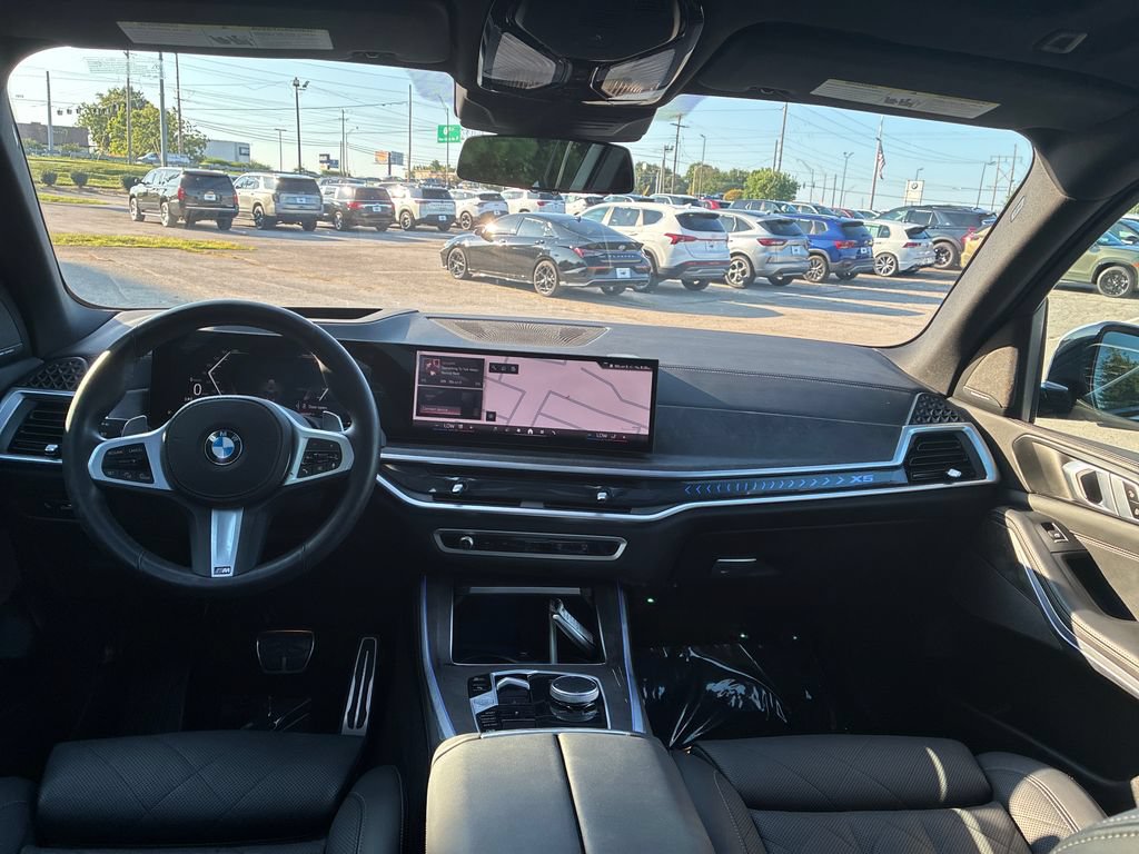 Used 2025 BMW X5 xDrive40i AWD/4WD image 18
