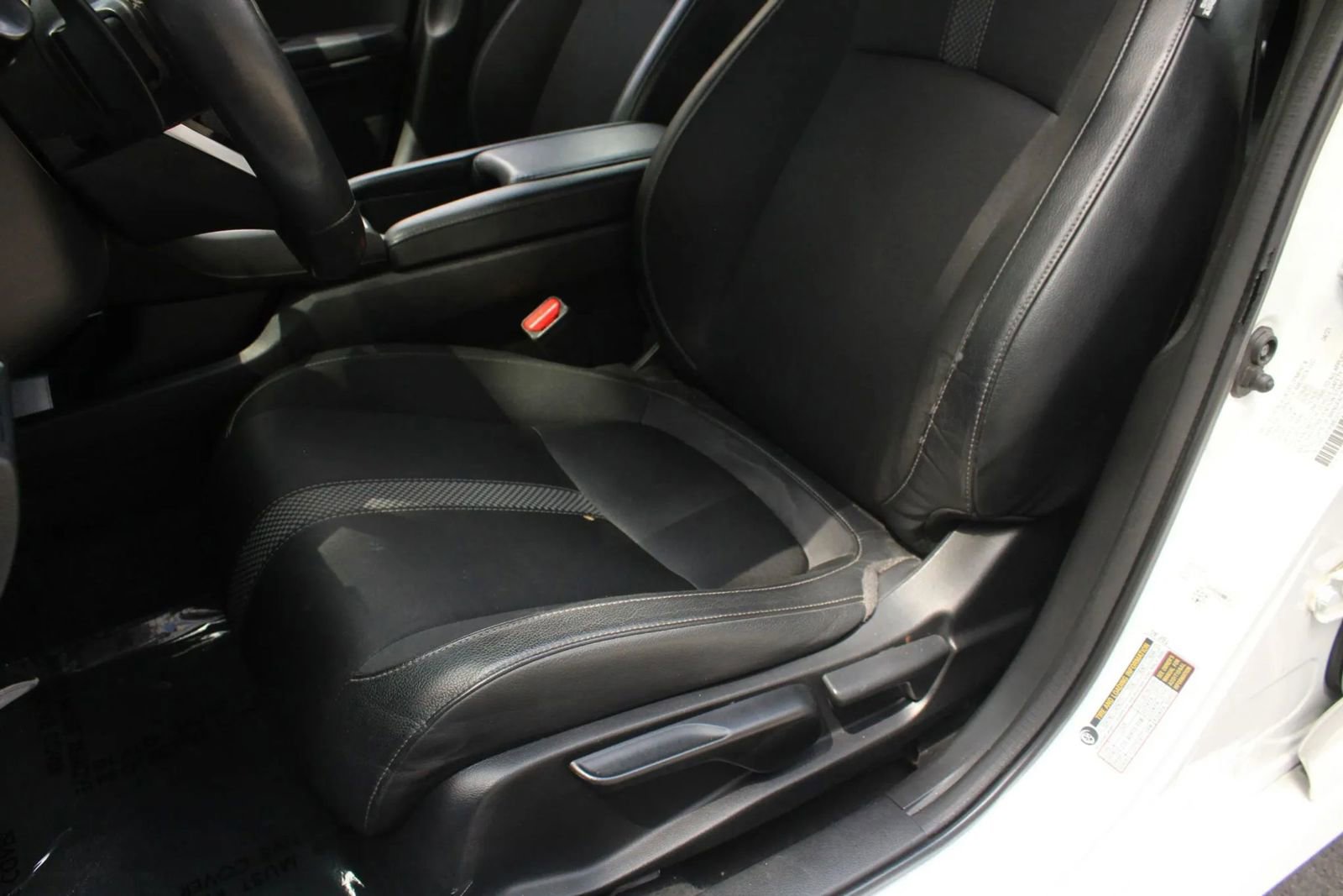 Used 2021 Honda Civic Sport image 17