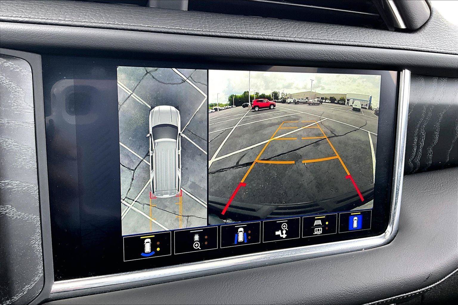 Used 2023 GMC Yukon XL Denali w/ LPO, Floor Liner Package AWD/4WD image 22