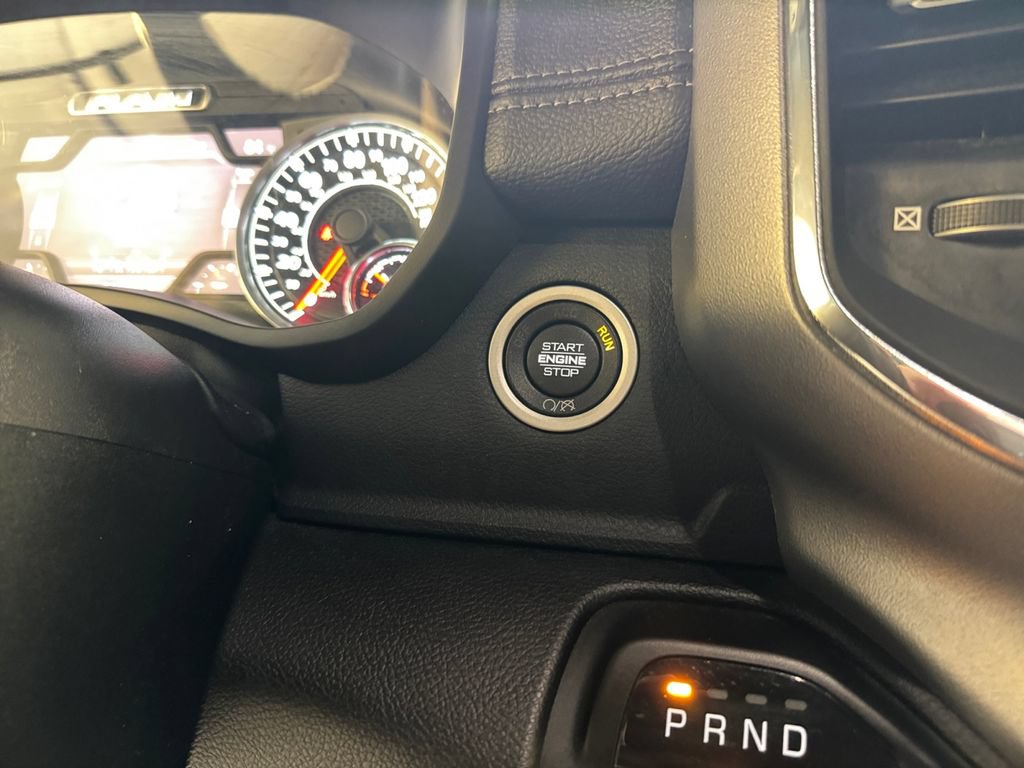 Used 2022 RAM 2500 Laramie AWD/4WD image 29