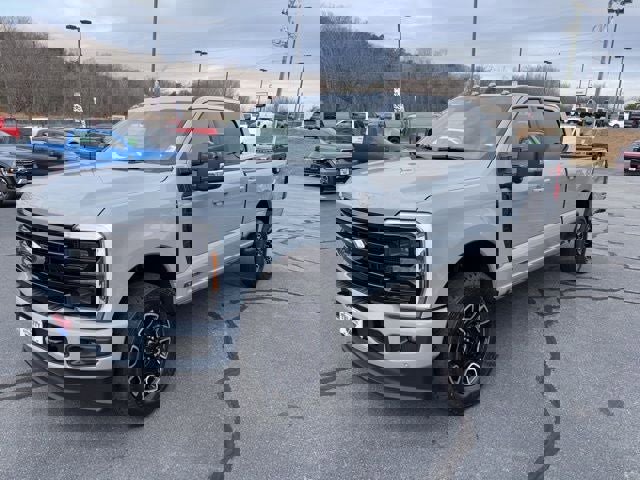 New 2026 Ford F350 Platinum w/ FX4 Off-Road Package image 34