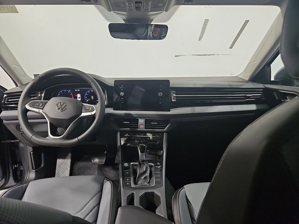 New 2026 Volkswagen Jetta SEL image 12