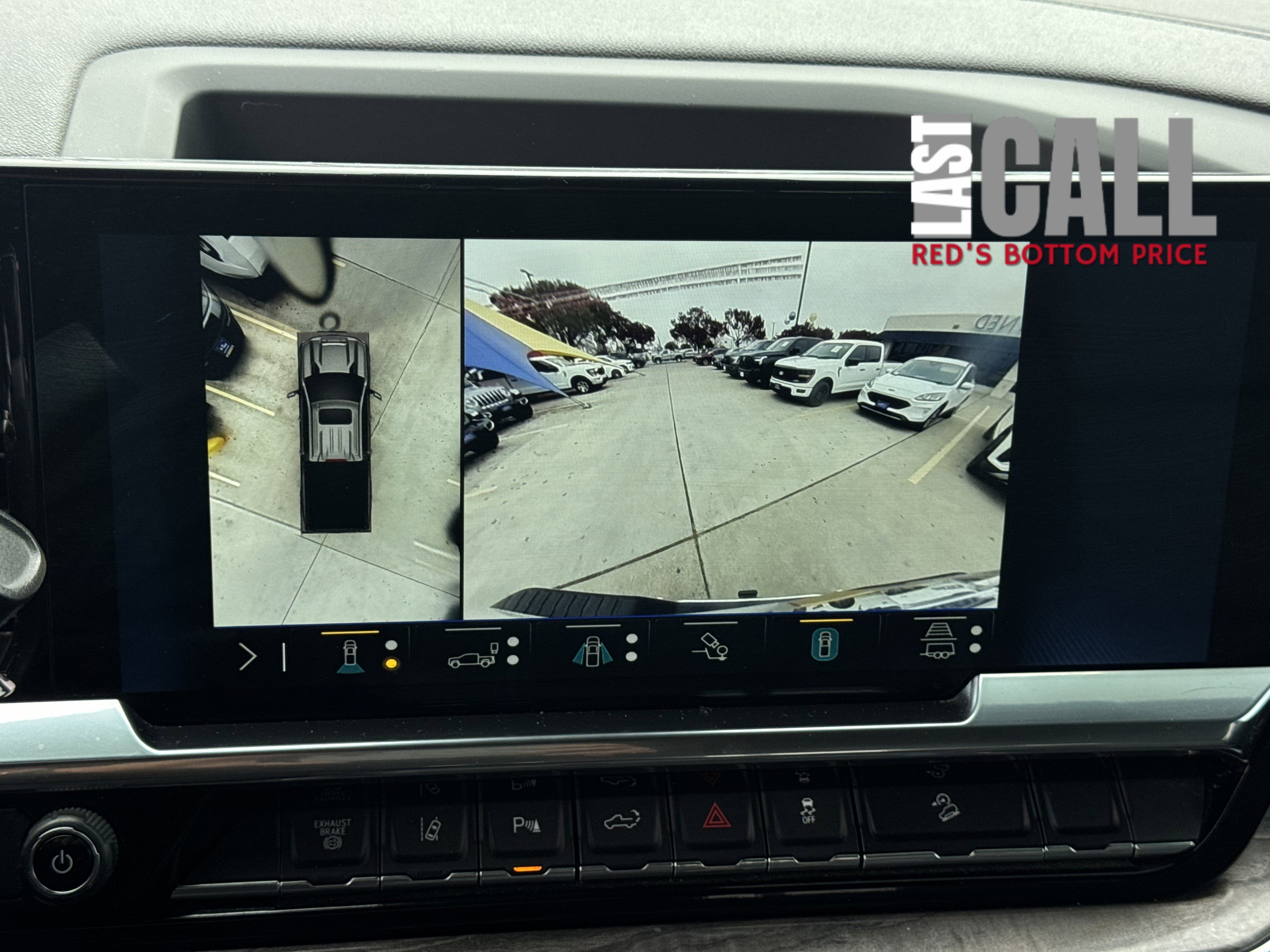 Used 2024 Chevrolet Silverado 2500 LTZ w/ LTZ Plus Package image 28