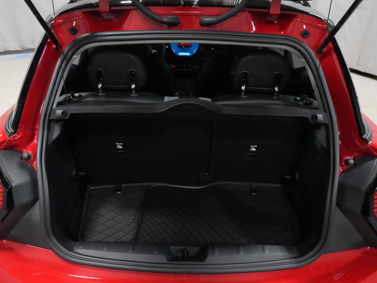 Certified 2025 MINI Cooper S image 24