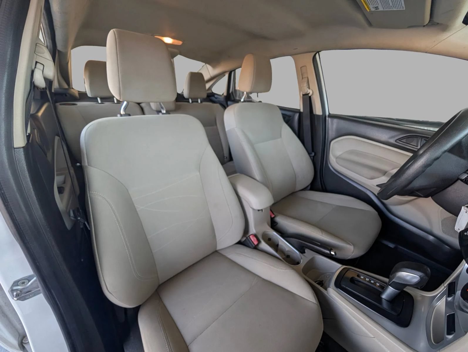 Used 2019 Ford Fiesta SE FWD image 23