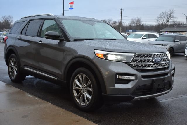 Used 2022 Ford Explorer Limited image 7