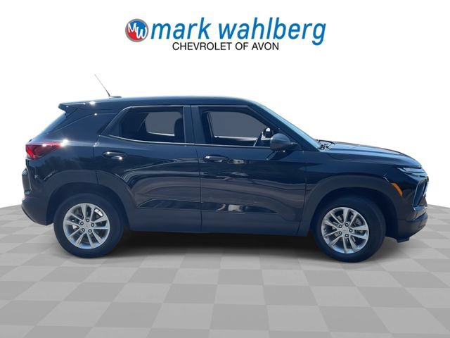 Used 2025 Chevrolet TrailBlazer LS w/ LS Convenience Package FWD image 9