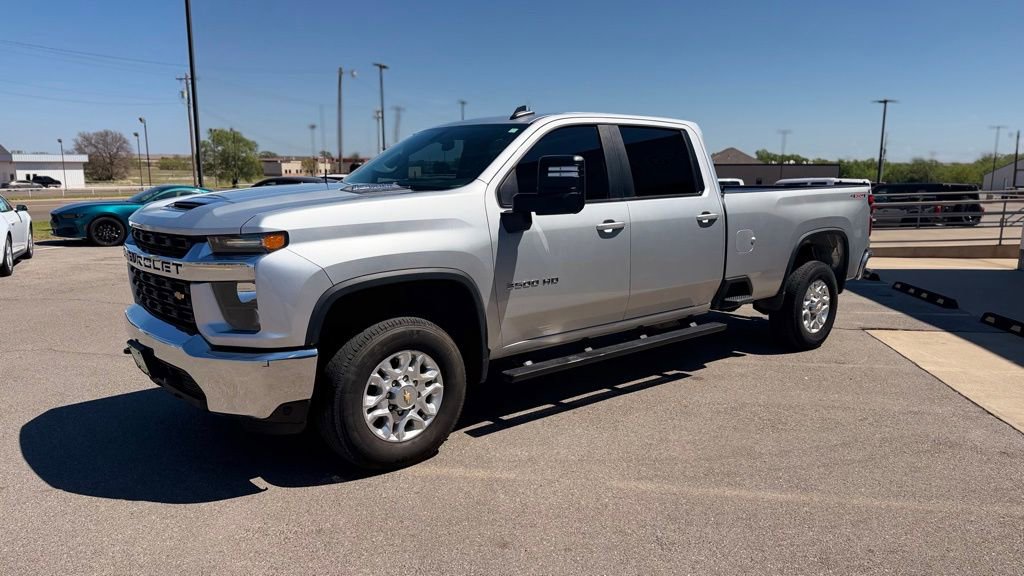 Used 2022 Chevrolet Silverado 3500 LT image 10
