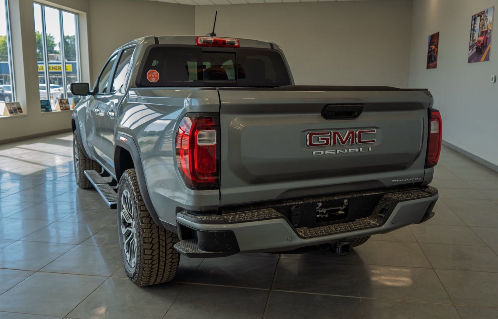New 2026 GMC Canyon Denali image 7