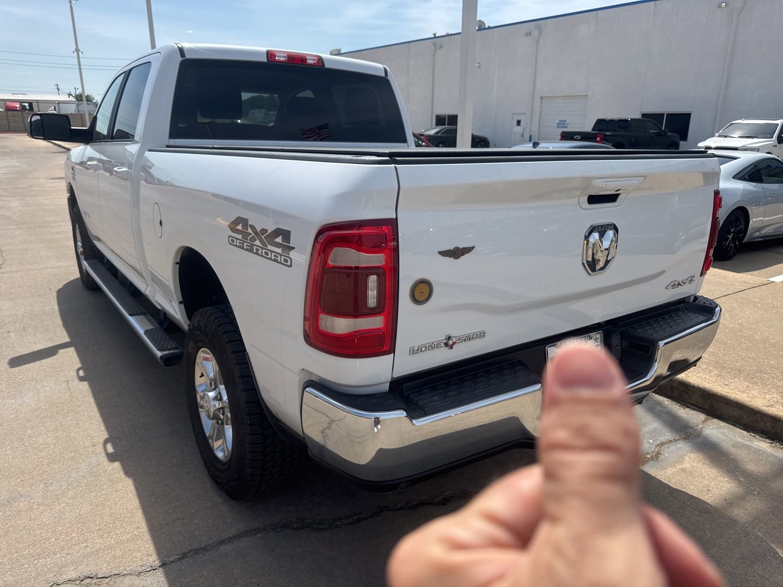 Used 2020 RAM 2500 Lone Star w/ Level 1 Equipment Group AWD/4WD image 3