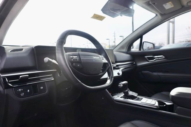 Certified 2026 Kia Sportage EX w/ EX Panorama Roof Package image 16