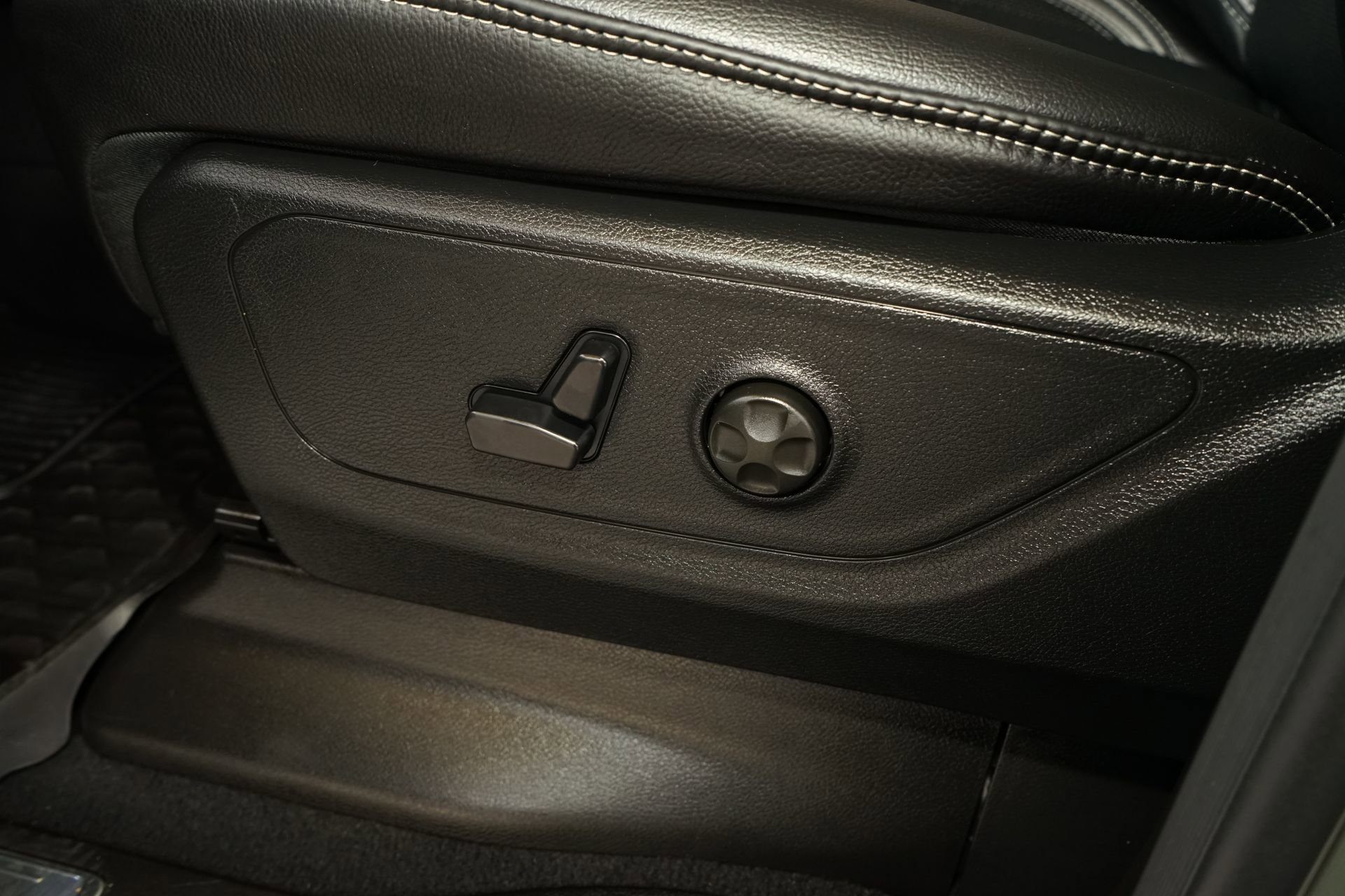 Used 2026 RAM 1500 RHO w/ Bed Utility Group image 19